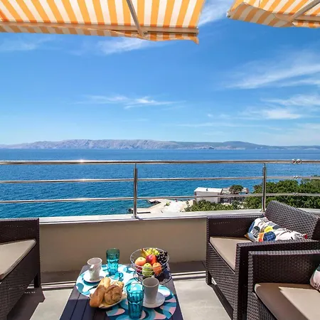 Beautiful In With House Sea View * Povile
